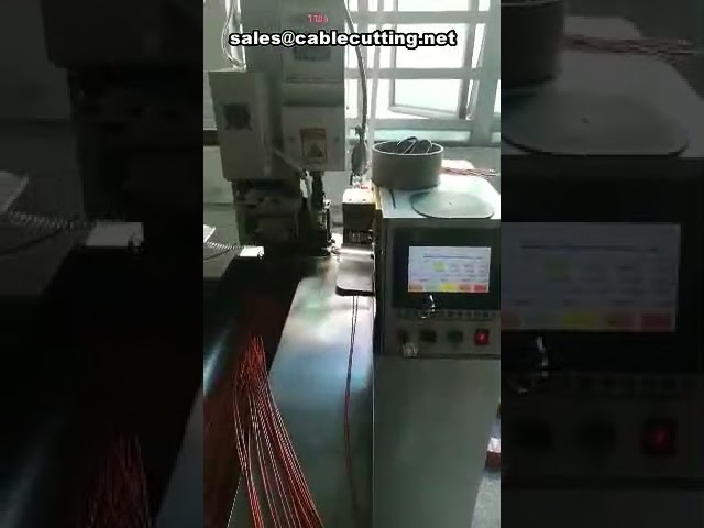 Volledig automatische draadknipper, stripper en crimper voor beide uiteinden