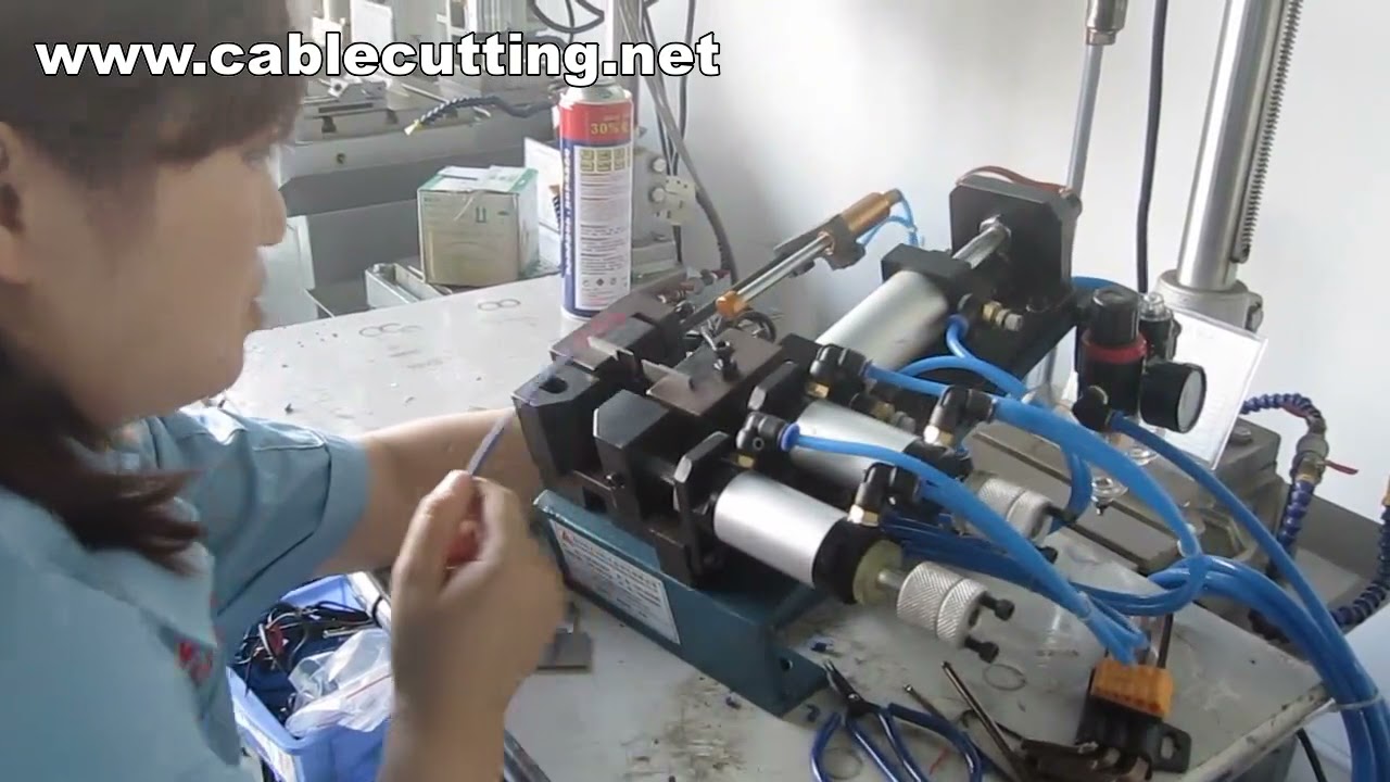 Pneumatische & Handmatige Draadstripmachine – Efficiënte Kabelverwerking voor Industriële Automatisering