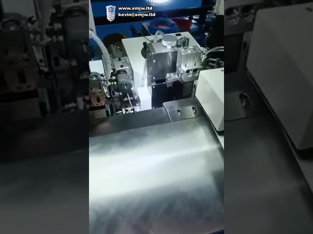 Automatische krimpmachine voor geïsoleerde koperen kabelschoenen | Draad strippen en krimpen