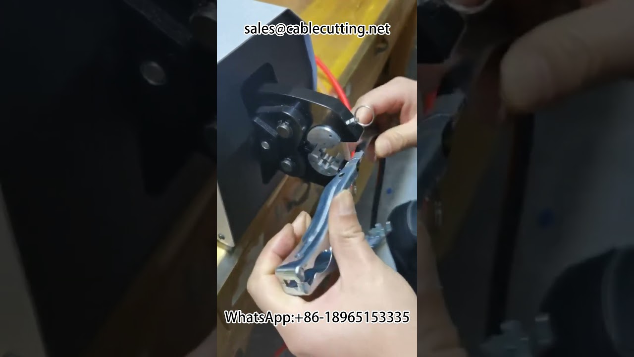Pneumatische krimpmachine voor krokodillenklemmen | #Automatisering