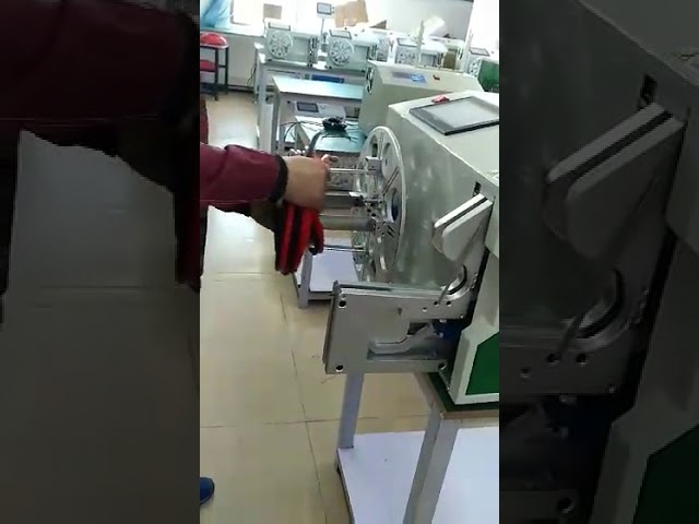 Automatische kabelopwikkel- en bindmachine WPM 212L - Efficiënt en betrouwbaar