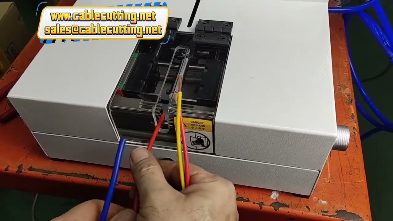 Pneumatische draadstripmachine: volledige en halve stripping zonder mesaanpassing voor elke draaddikte