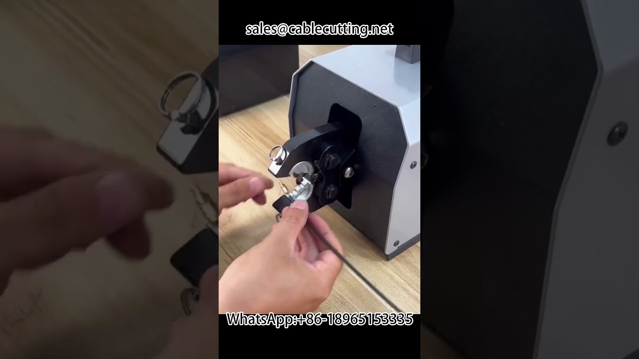 Pneumatische terminalkrimpmachine voor gevormde aansluitingen – efficiënt en betrouwbaar