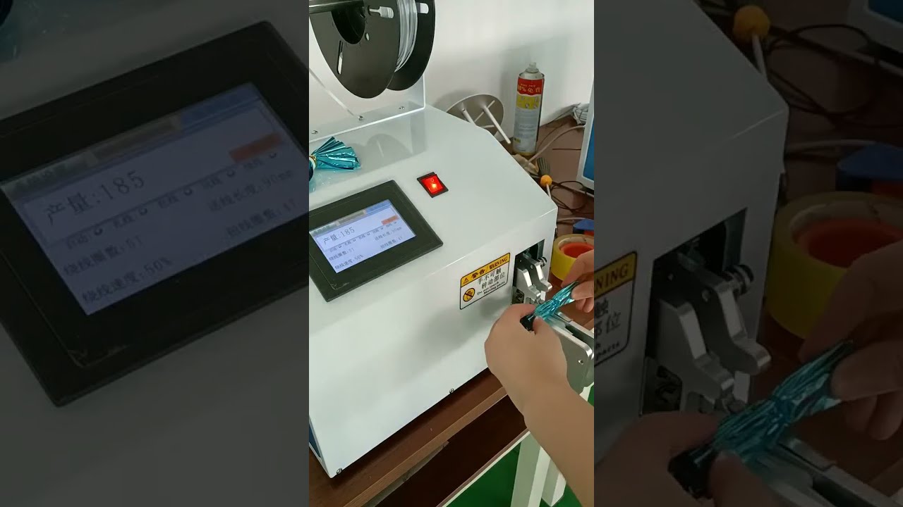 Gekleurde kabelbinders machine in actie | Echte opname van productielijn #fabriek #machine