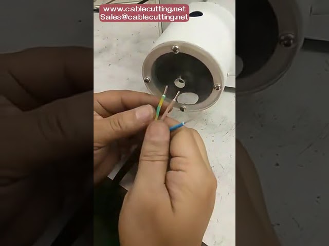 Stripmachine & Twistmachine voor Elektrische Draden - Hoog Rendement