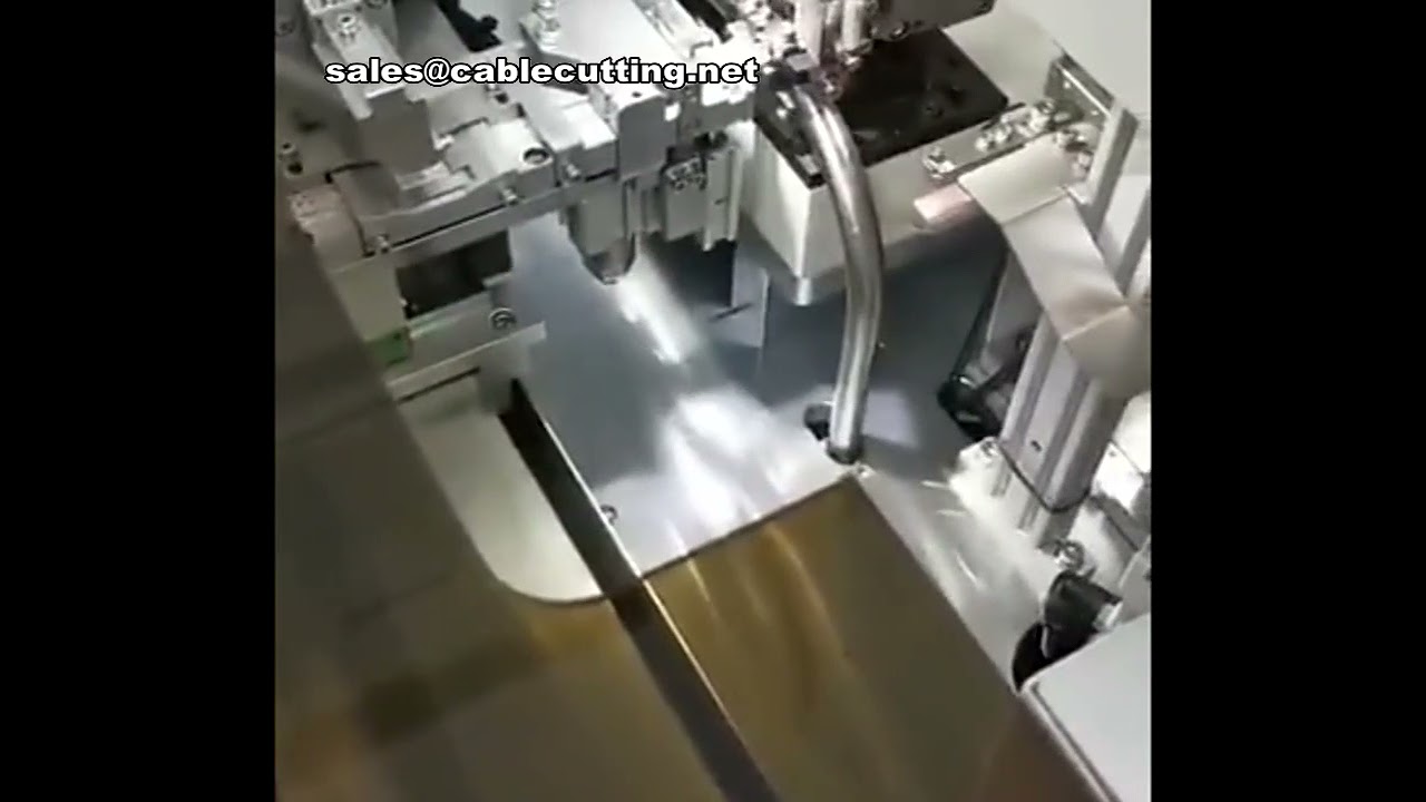 Volledig Automatische Parallel Draad Enkelkoppige Dompelmachine voor Strippen en Krimpen van Ribbonkabels