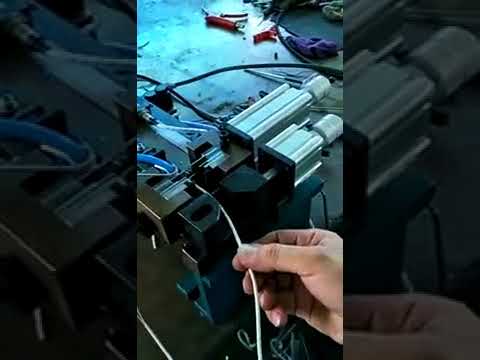 Automatische pneumatische draadstripmachine – efficiënte draadverwerking