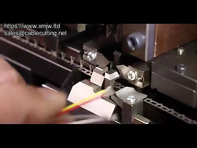 Automatische draadknipper, stripper en klemkrimpmachine - Snel en nauwkeurig
