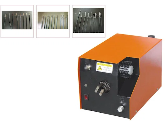 Kabelafscherming Borstel- en Twistmachine WPM-03B - Semi-automatische Draadborstelmachine