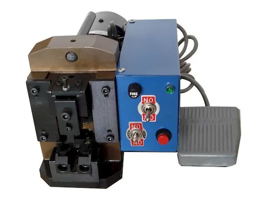 RJ45-krimpmachine WPM-PC - Semi-automatische Krimpmachine